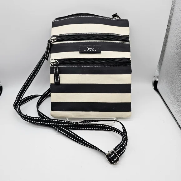 Scout Crossbody Purse - Picture 1 of 4